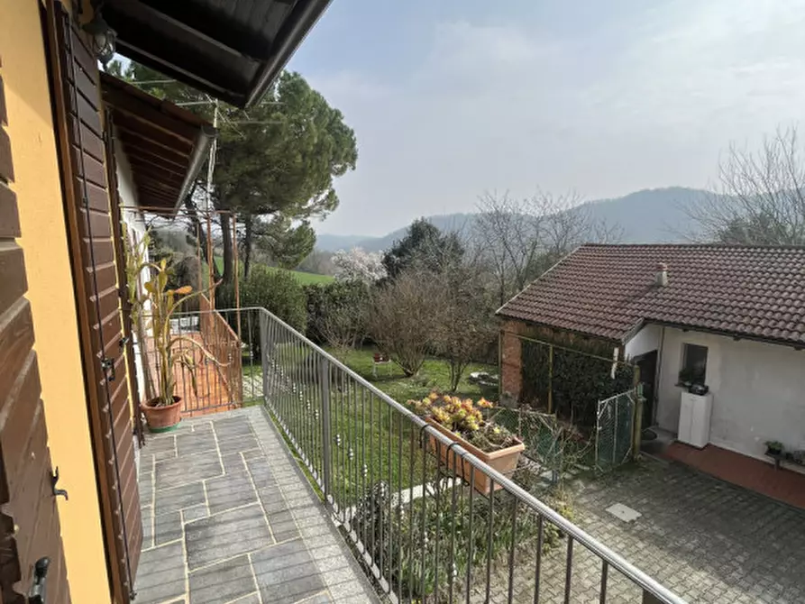 Immagine 7 di Casa indipendente in vendita  in Via Casalino 37 a Camino