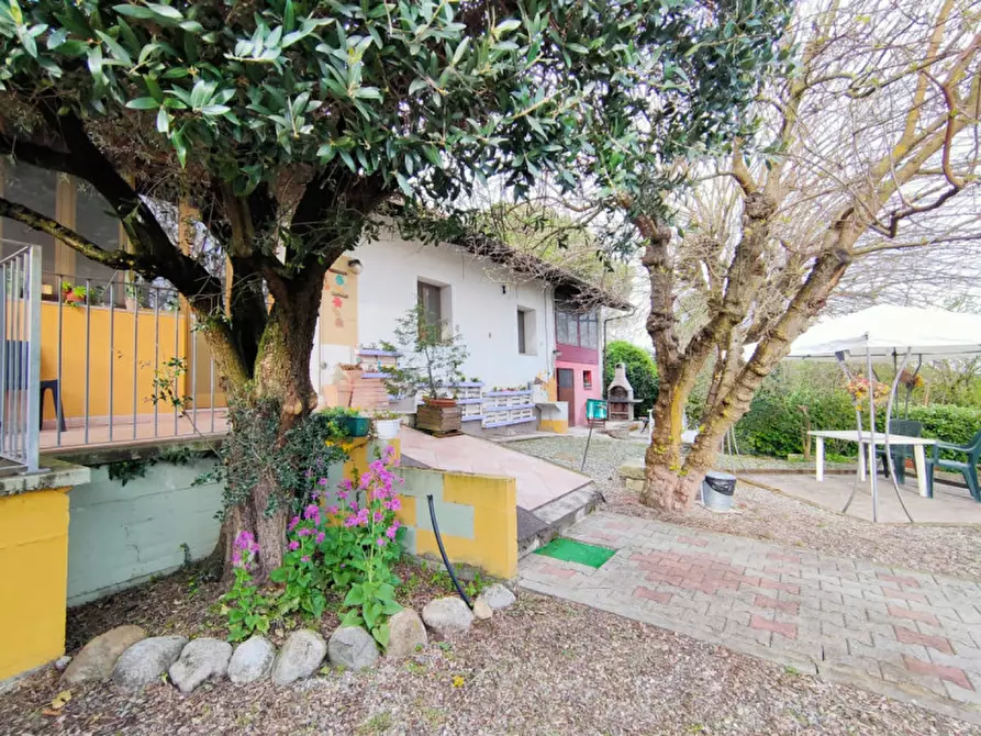 Immagine 32 di Casa indipendente in vendita  in Via Casalino 37 a Camino