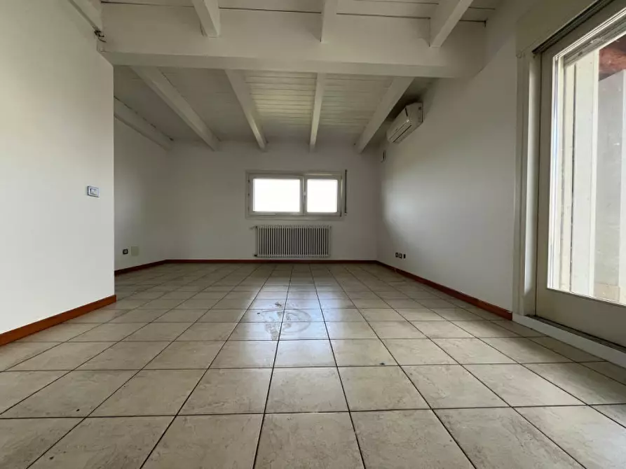 Immagine 4 di Appartamento in vendita  in Via Giovanni Canestrini a Padova