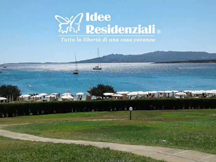 Immagine 18 di Villa in vendita  in porto mannu a Palau