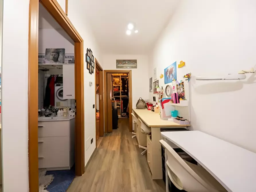 Immagine 10 di Appartamento in vendita  in Via Bertacciola a Bovisio-Masciago