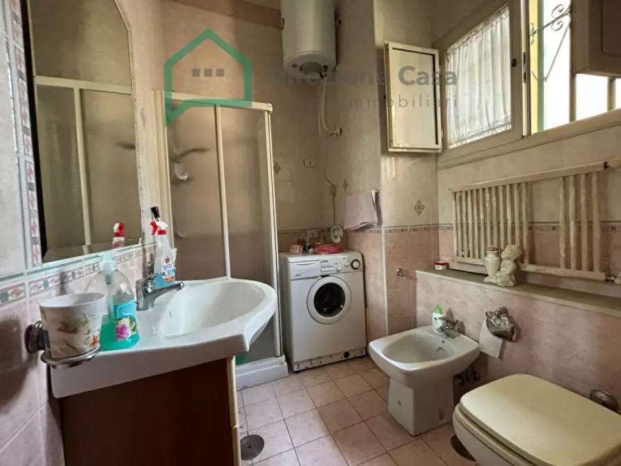 Immagine 29 di Appartamento in vendita  in via nicola rocco, 97 a Napoli