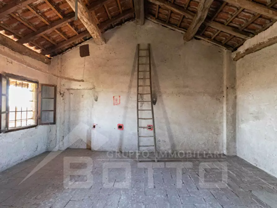 Immagine 2 di Casa indipendente in vendita  in strada dei boschi n.1 a Marano Ticino