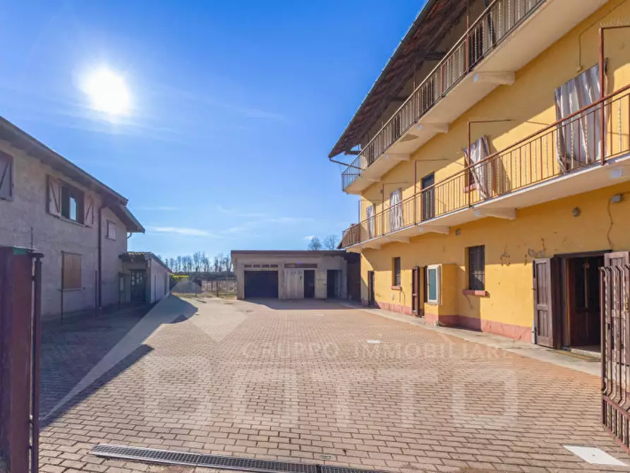 Immagine 44 di Casa indipendente in vendita  in strada dei boschi n.1 a Marano Ticino