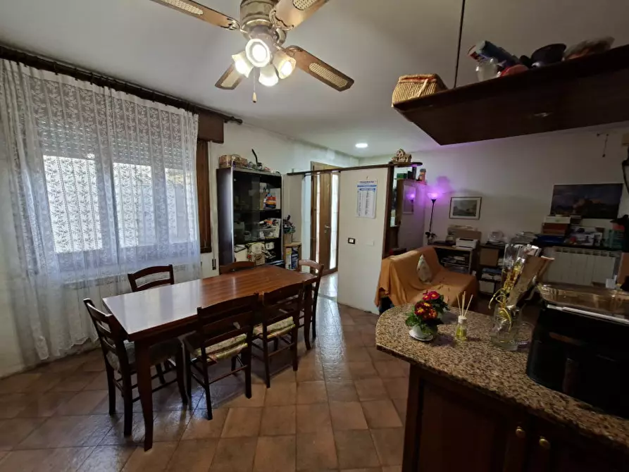 Immagine 7 di Appartamento in vendita  in Via Porto Menai a Mira