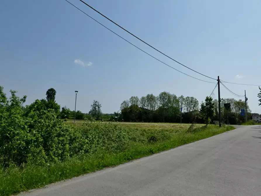 Immagine 10 di Terreno in vendita  in Campedello a Vicenza