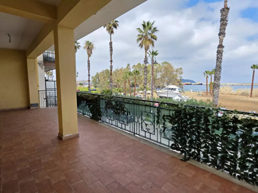 Immagine 15 di Appartamento in vendita  in Via Acqueviole,39 a Milazzo