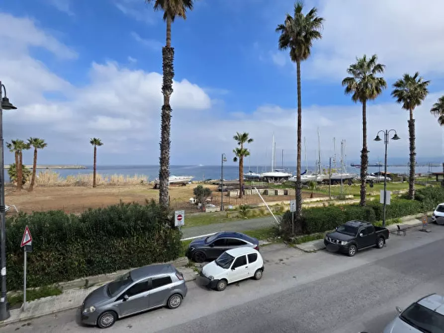 Immagine 20 di Appartamento in vendita  in Via Acqueviole,39 a Milazzo