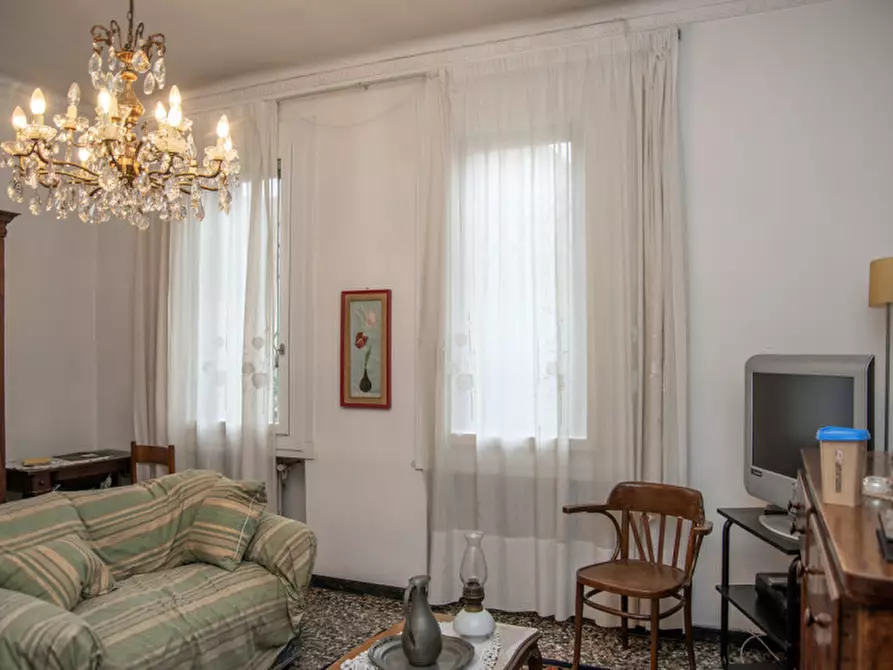 Immagine 5 di Appartamento in vendita  in Via Franco Faccio 20 a Verona