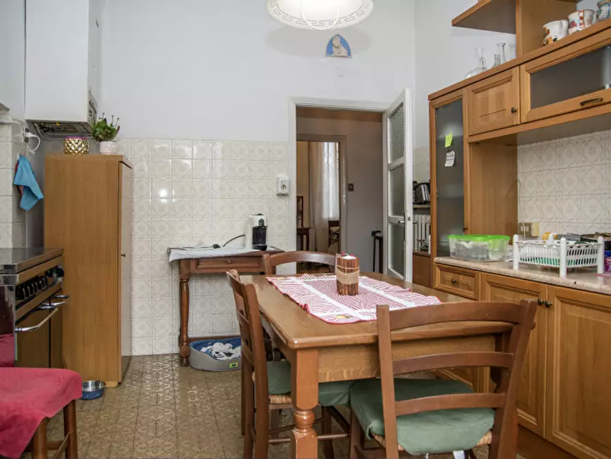Immagine 9 di Appartamento in vendita  in Via Franco Faccio 20 a Verona