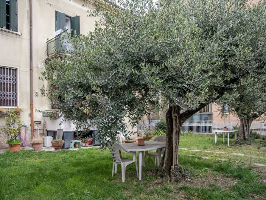 Immagine 27 di Appartamento in vendita  in Via Franco Faccio 20 a Verona