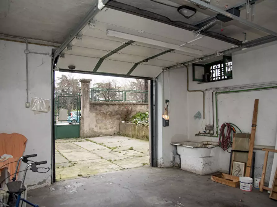 Immagine 30 di Appartamento in vendita  in Via Franco Faccio 20 a Verona