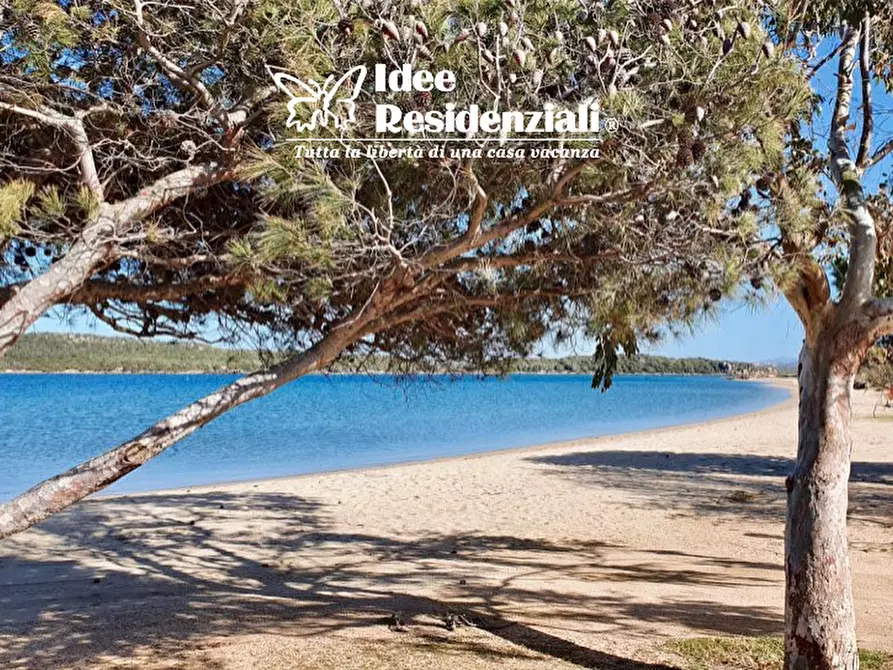 Immagine 19 di Villa in vendita  a Santa Teresa Gallura