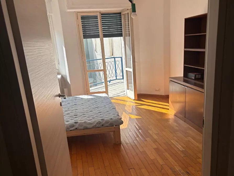 Immagine 10 di Camera in affitto  in Viale Gran Sasso, 10 a Milano