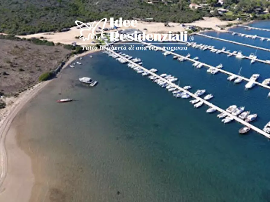 Immagine 11 di Villa in vendita  in porto pozzo a Santa Teresa Gallura