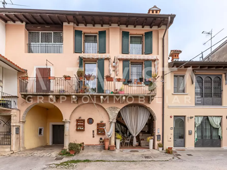 Immagine 2 di Villetta a schiera in vendita  in Via Disciplina a Rezzato