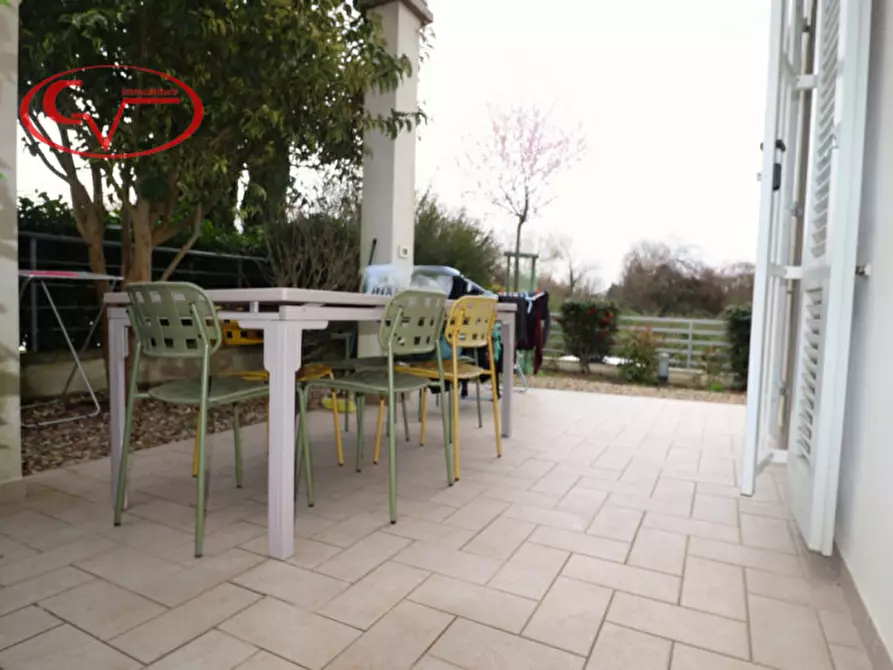 Immagine 34 di Villetta a schiera in vendita  in Via Amerigo Vespucci a Montevarchi