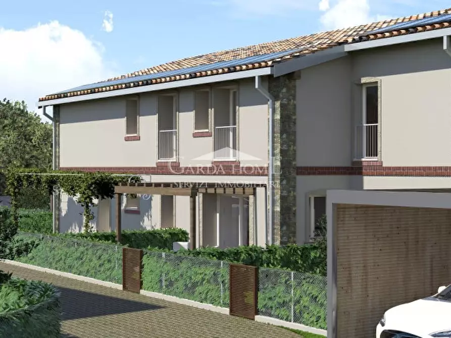 Immagine 3 di Villetta a schiera in vendita  in Via Ettore Andreis a Desenzano Del Garda