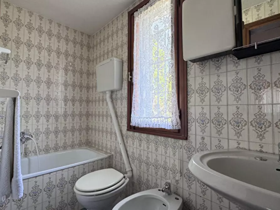 Immagine 38 di Casa indipendente in vendita  a Villa Estense