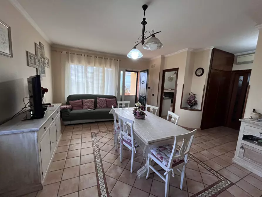 Immagine 8 di Casa indipendente in vendita  in via Colle Oppio a Anzio