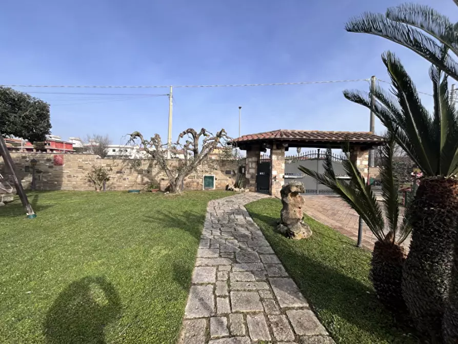 Immagine 42 di Casa indipendente in vendita  in via Colle Oppio a Anzio