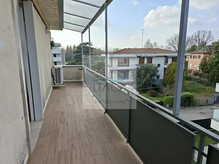 Immagine 13 di Appartamento in vendita  in via Avellino a Padova