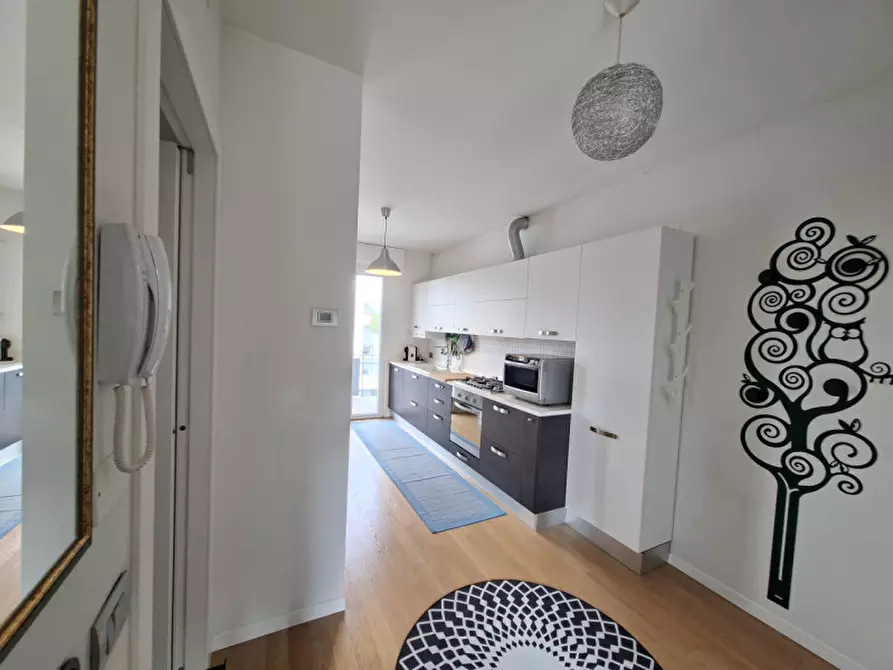 Immagine 15 di Appartamento in vendita  in via Avellino a Padova