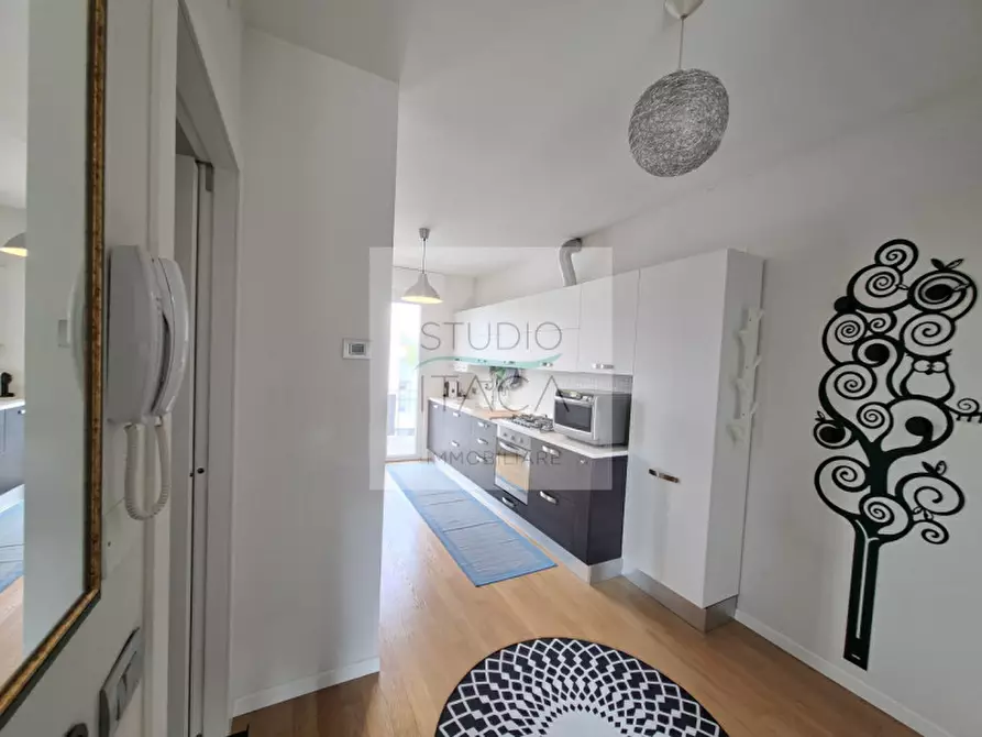 Immagine 15 di Appartamento in vendita  in via Avellino a Padova