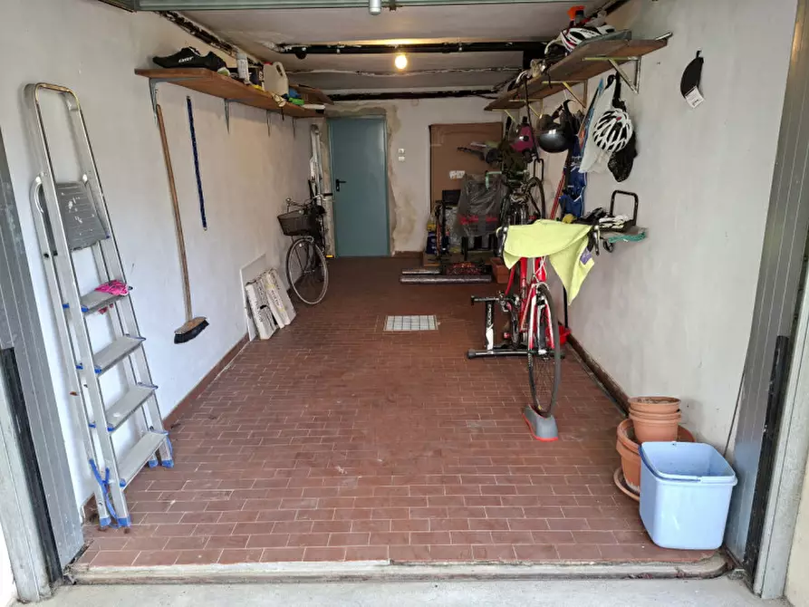 Immagine 30 di Appartamento in vendita  in via Avellino a Padova