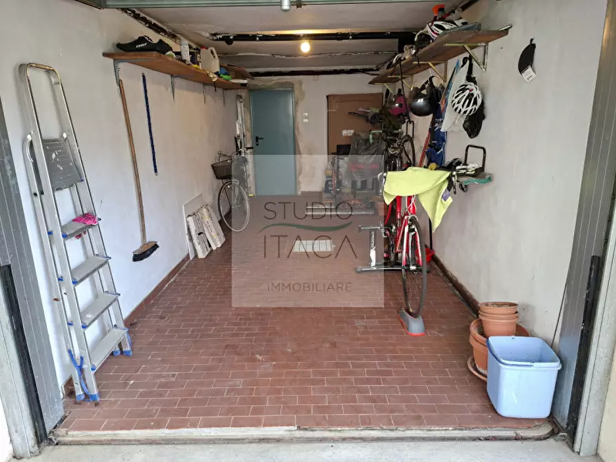 Immagine 30 di Appartamento in vendita  in via Avellino a Padova