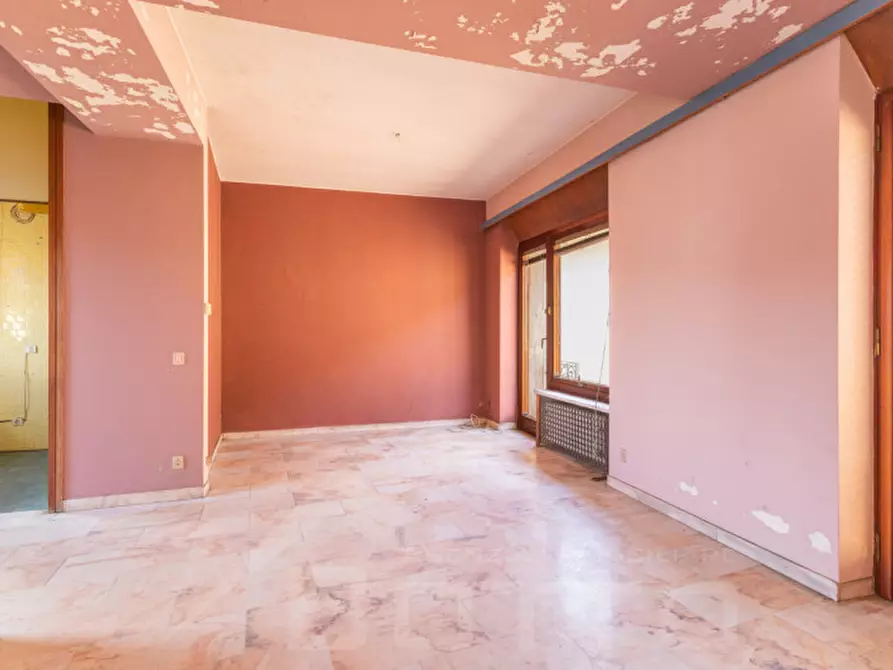 Immagine 6 di Palazzo in vendita  in via Dante 24 a Gozzano