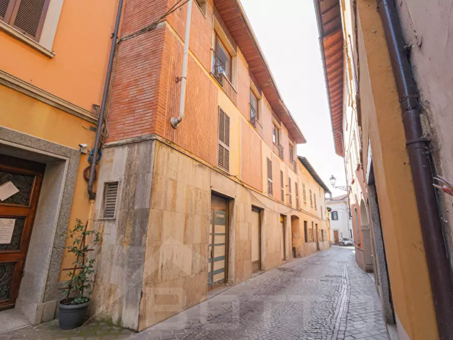 Immagine 26 di Palazzo in vendita  in via Dante 24 a Gozzano