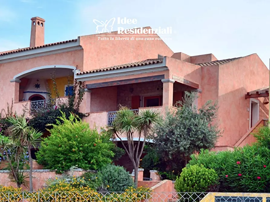 Immagine 1 di Appartamento in vendita  in porto pozzo a Santa Teresa Gallura