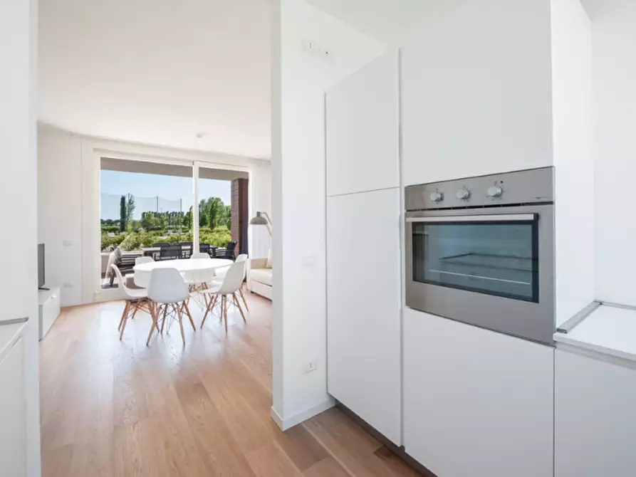 Immagine 12 di Appartamento in vendita  a Jesolo