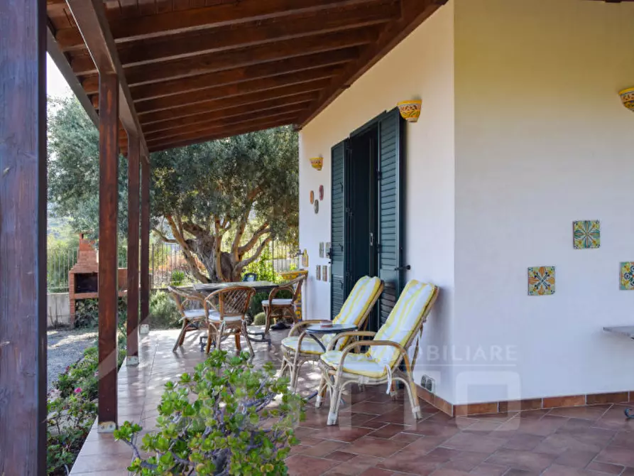 Immagine 3 di Villa in vendita  in contrada serro rizzo a Torrenova