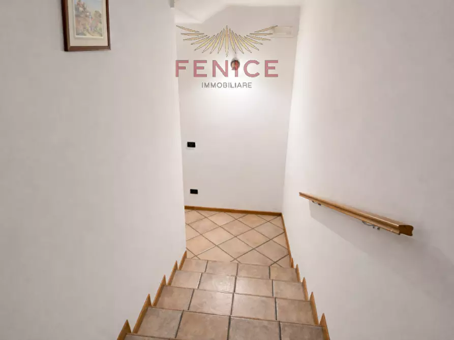 Immagine 25 di Villa in vendita  in via Tezzon 4 a Montebelluna