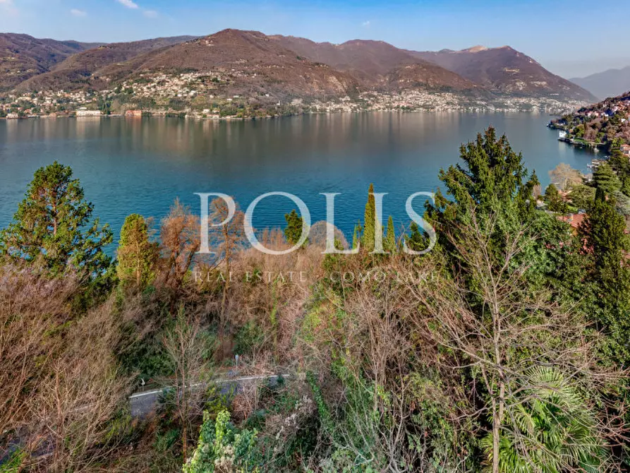 Immagine 1 di Villa in vendita  in VIA CARONTI a Blevio