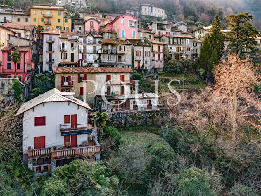 Immagine 4 di Villa in vendita  in VIA CARONTI a Blevio