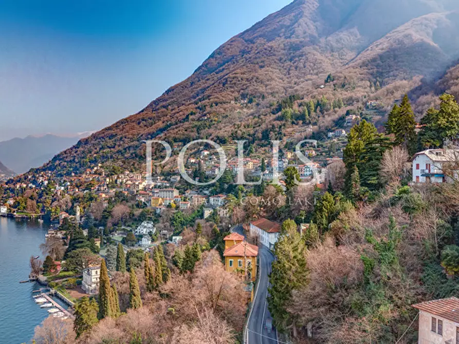 Immagine 9 di Villa in vendita  in VIA CARONTI a Blevio