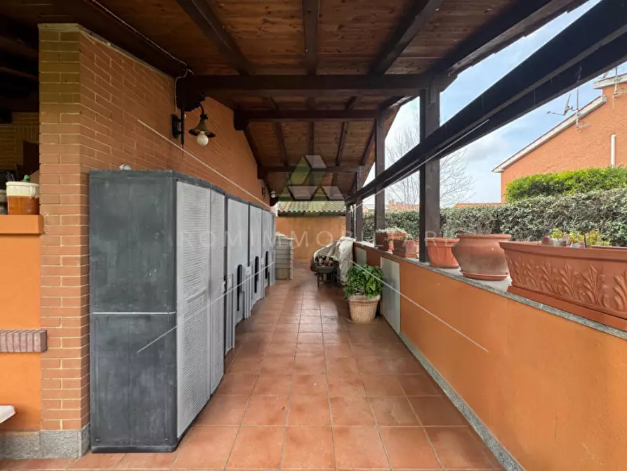 Immagine 8 di Villa in vendita  in Via Maurice Ravel a Roma