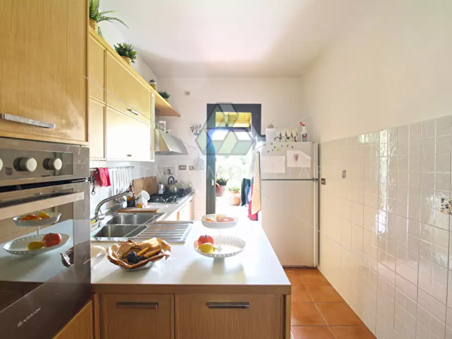 Immagine 15 di Villa in vendita  in Via Maurice Ravel a Roma