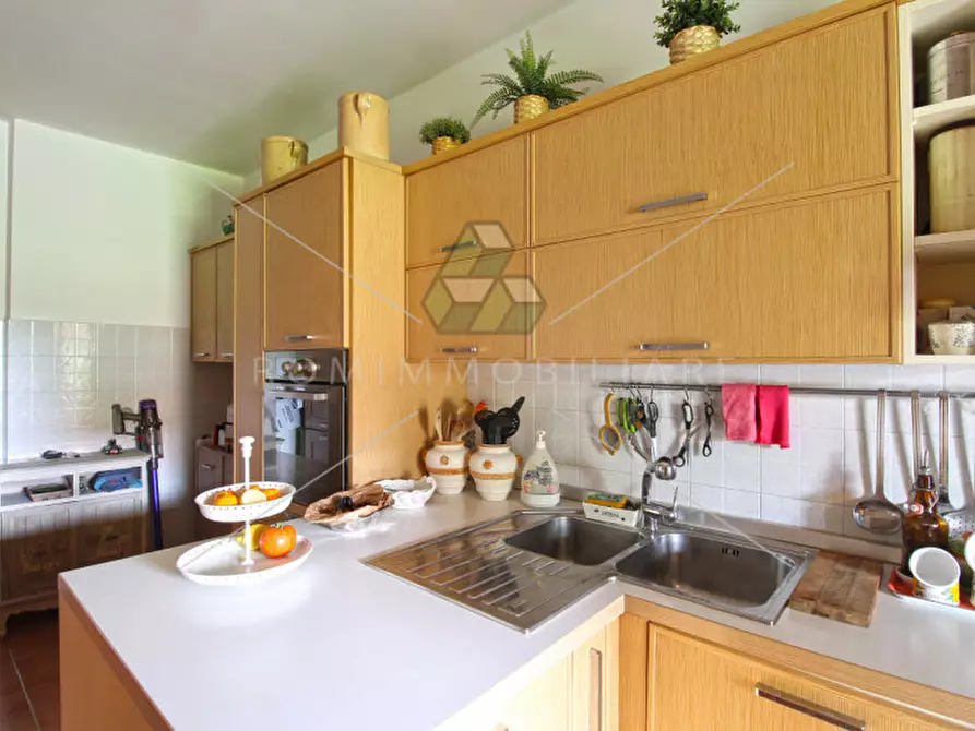 Immagine 17 di Villa in vendita  in Via Maurice Ravel a Roma