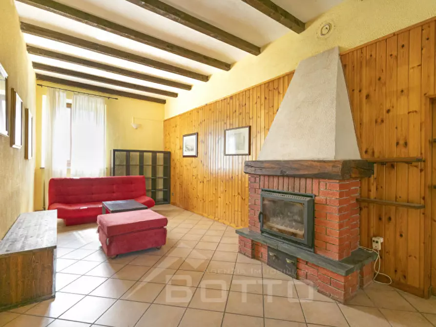 Immagine 37 di Multiproprietà in vendita  in Via Statale, 11 a Roasio