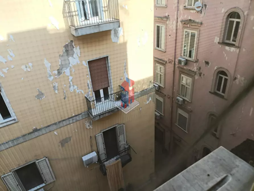 Immagine 12 di Appartamento in vendita  in BILOCALE CORSO UMBERTO (UNIVERSITA') a Napoli