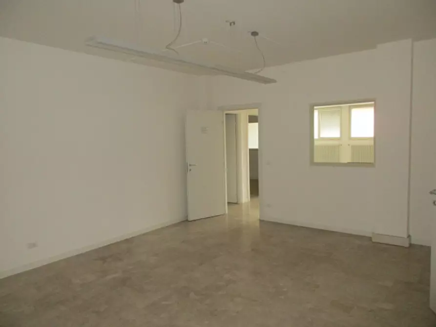 Immagine 7 di Ufficio in affitto  in via marconi a Cadoneghe