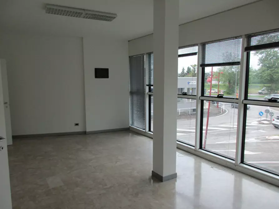 Immagine 7 di Ufficio in affitto  in via marconi a Cadoneghe