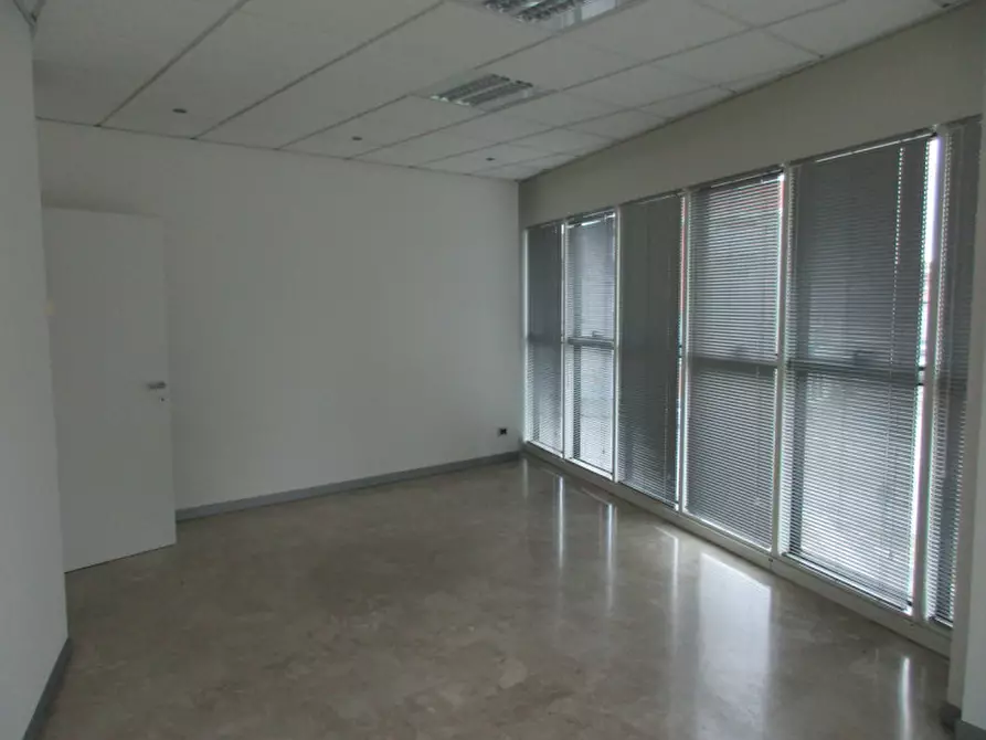 Immagine 9 di Ufficio in affitto  in via marconi a Cadoneghe