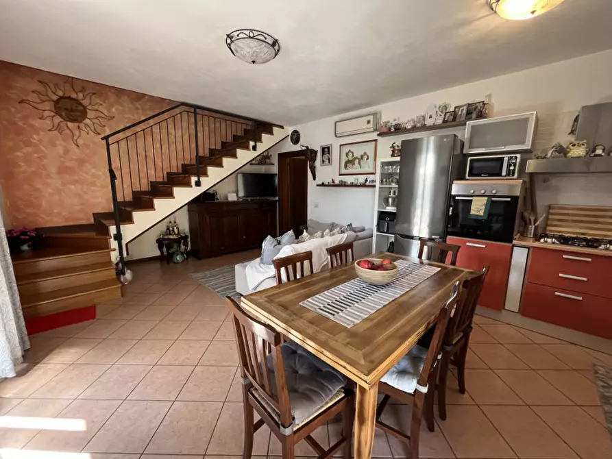 Immagine 1 di Casa quadrifamiliare in vendita  in via Santa Agata a Veggiano