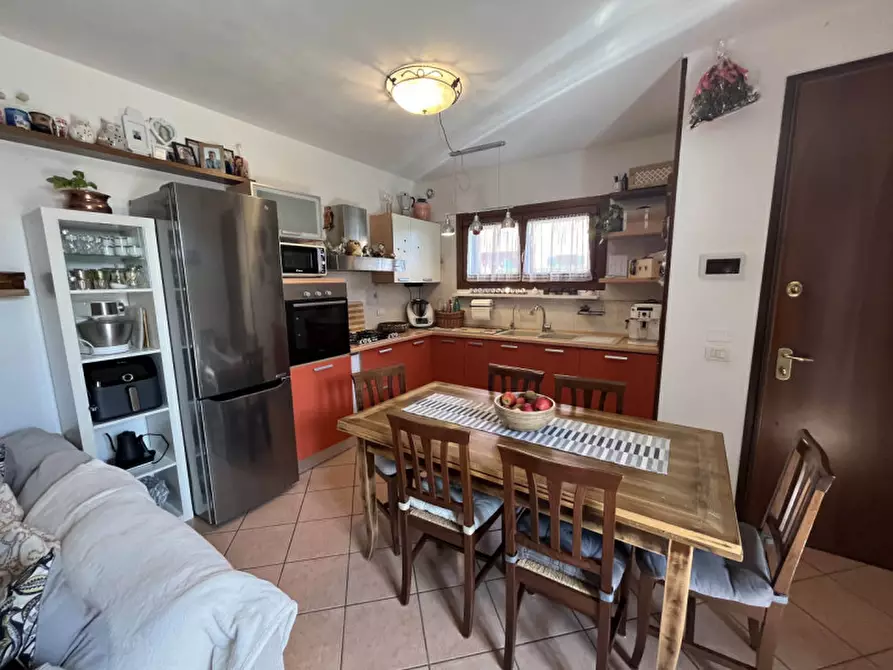 Immagine 4 di Casa quadrifamiliare in vendita  in via Santa Agata a Veggiano