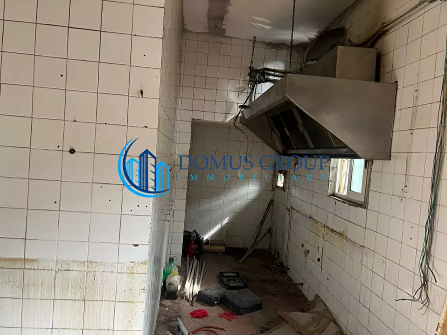 Immagine 7 di Negozio in vendita  in VIA CORNELIA a Roma